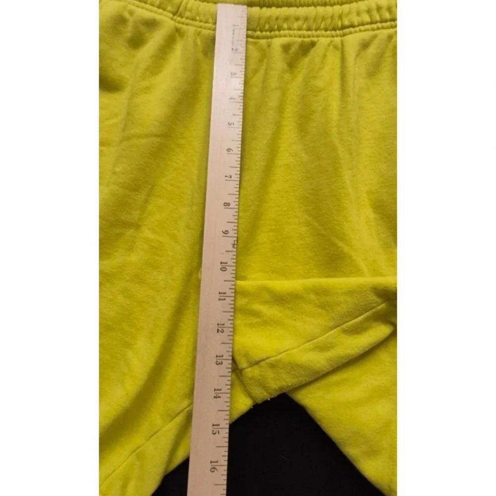 The North‎ Face Never Stop Exploring Shorts men's XXL yellow drawstring fleece